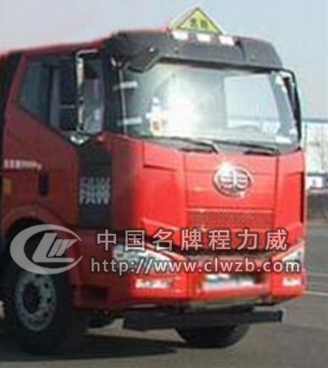 國五解放前四后八35.5方液化氣體運(yùn)輸車(丙烷)