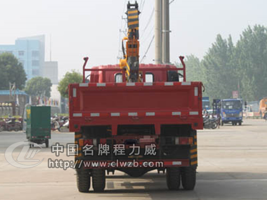 重汽王牌隨車起重運輸車
