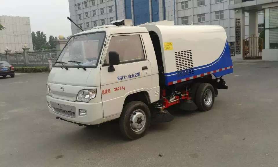 福田時代小型掃路車