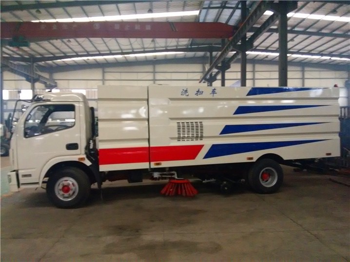 東風凱普特洗掃車