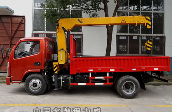東風(fēng)2噸小型隨車吊
