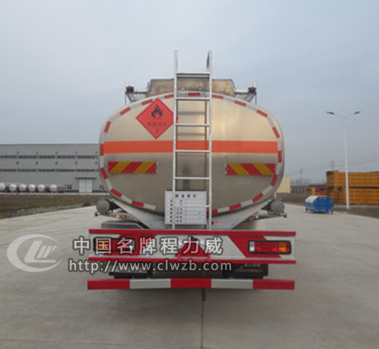 陜汽前四后四鋁合金運油車23.4立方