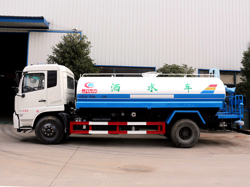 東風(fēng)天錦15噸灑水車