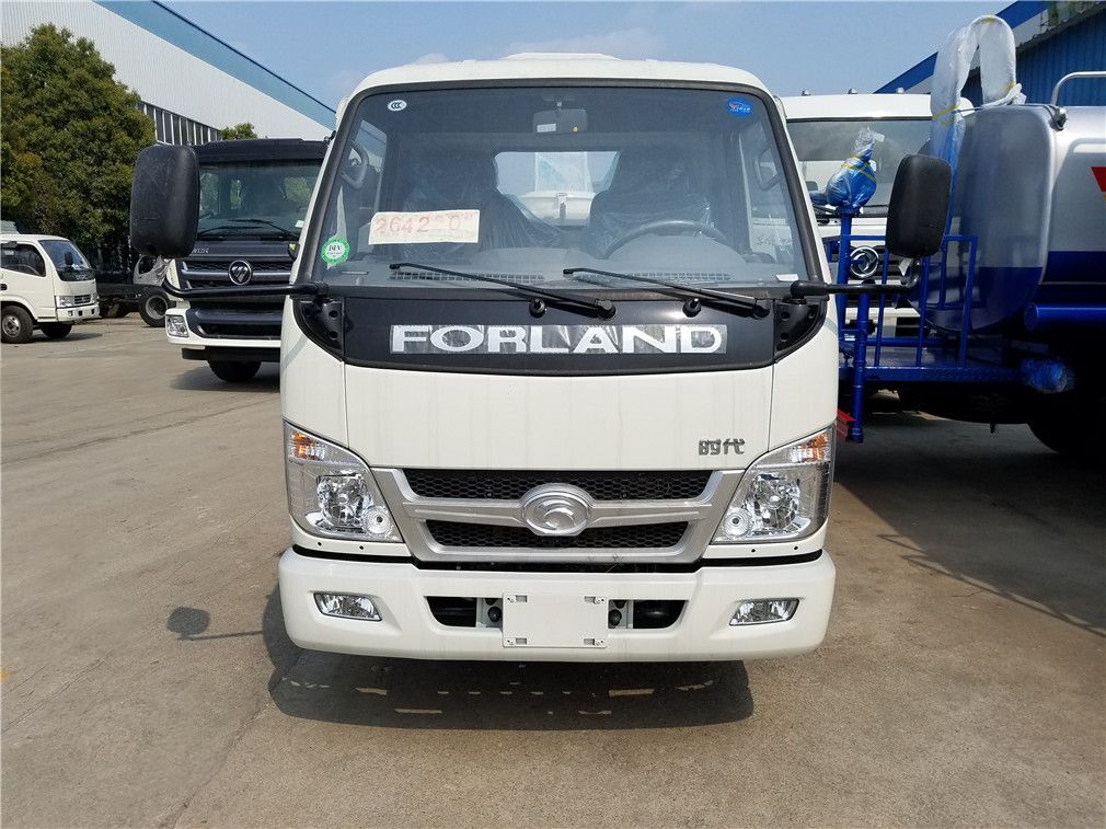 福田小卡2噸灑水車