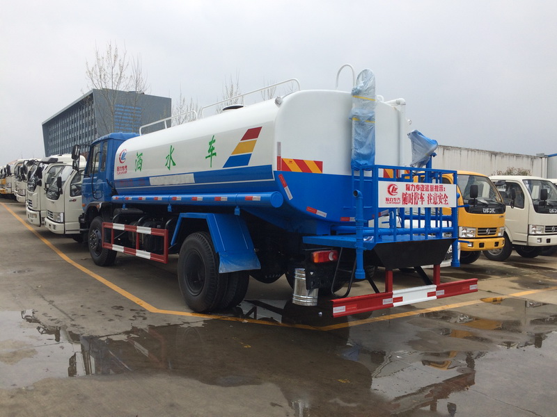 東風153灑水車10噸