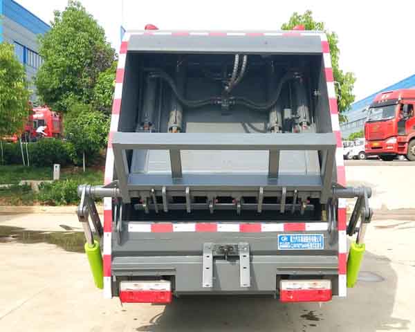 程力牌CL5070ZYS6GH型壓縮式垃圾車