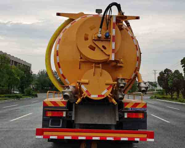 程力牌CL5251GQW6HQ型清洗吸污車